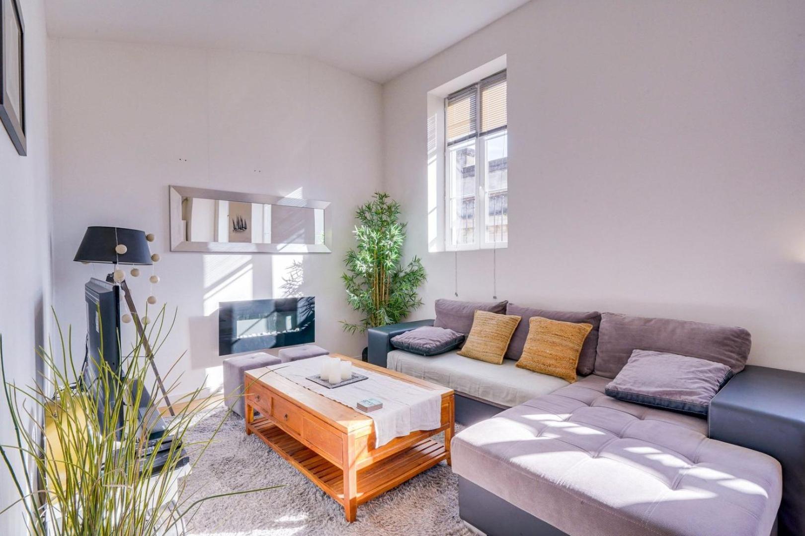 Very Nice Apartment In The Historical Center Бордо Экстерьер фото